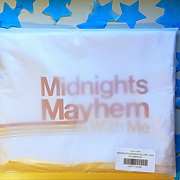 Taylor Swift Midnights Madness W Me Satin Pillowcase Bedding Christmas Holidays - Picture 7 of 7